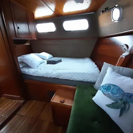 Bruno Boat - Lodz Mieszkalna