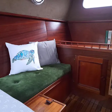 Bruno Boat - Lodz Mieszkalna * Kamien Pomorski