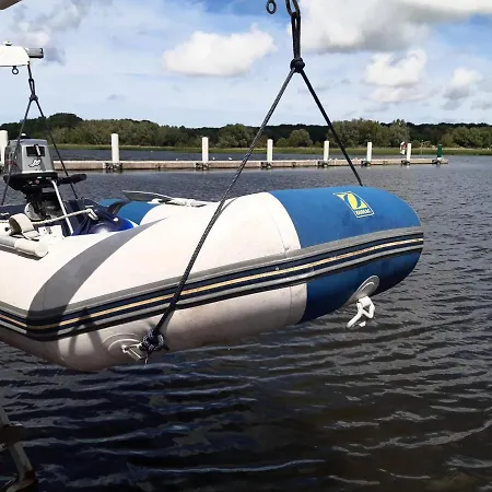 Bruno Boat - Lodz Mieszkalna Botel *